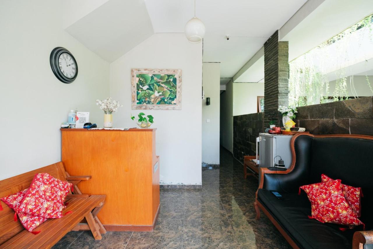 D'Tamblingan Guest House At Taman Griya Jimbaran Redpartner - Minimum Stay 30 Nights Extérieur photo