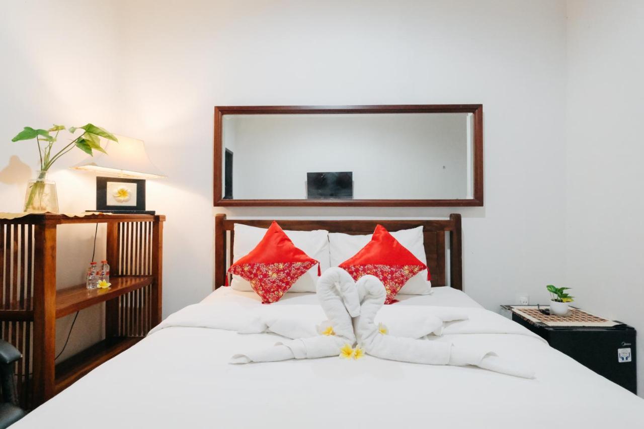 D'Tamblingan Guest House At Taman Griya Jimbaran Redpartner - Minimum Stay 30 Nights Extérieur photo